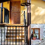 Apartament Rurales Villa-garcia *